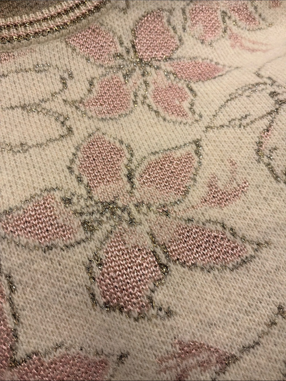 Hana-No Knit Vintage Cream Sweater with Blush Floral Jacquard